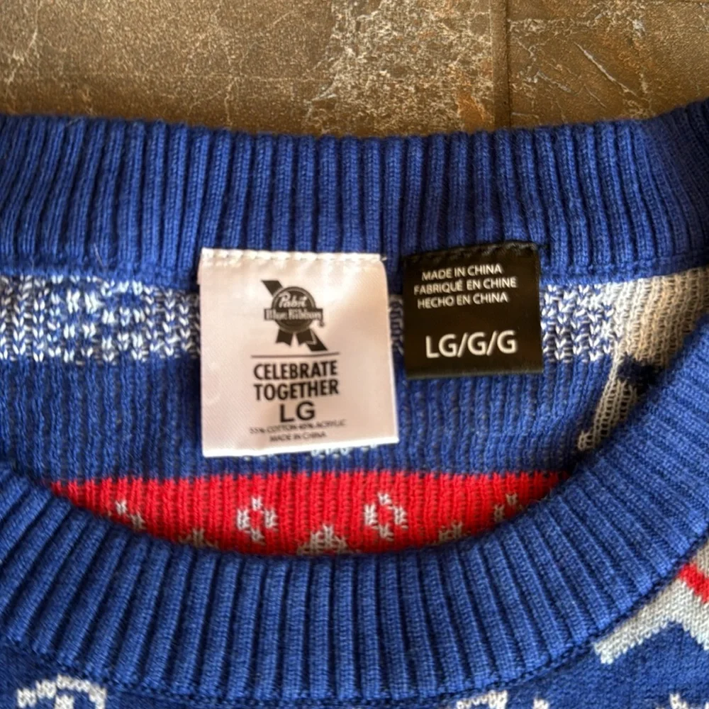 Pabst Blue Ribbon stay cozy